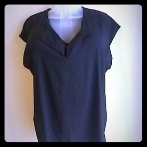 NY&Com split neck blouse
